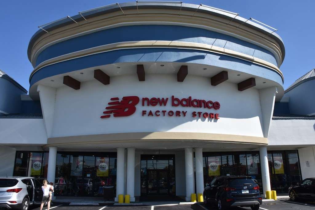 New Balance | 5881 W Irlo Bronson Memorial Hwy, Kissimmee, FL 34746, USA | Phone: (407) 787-4181