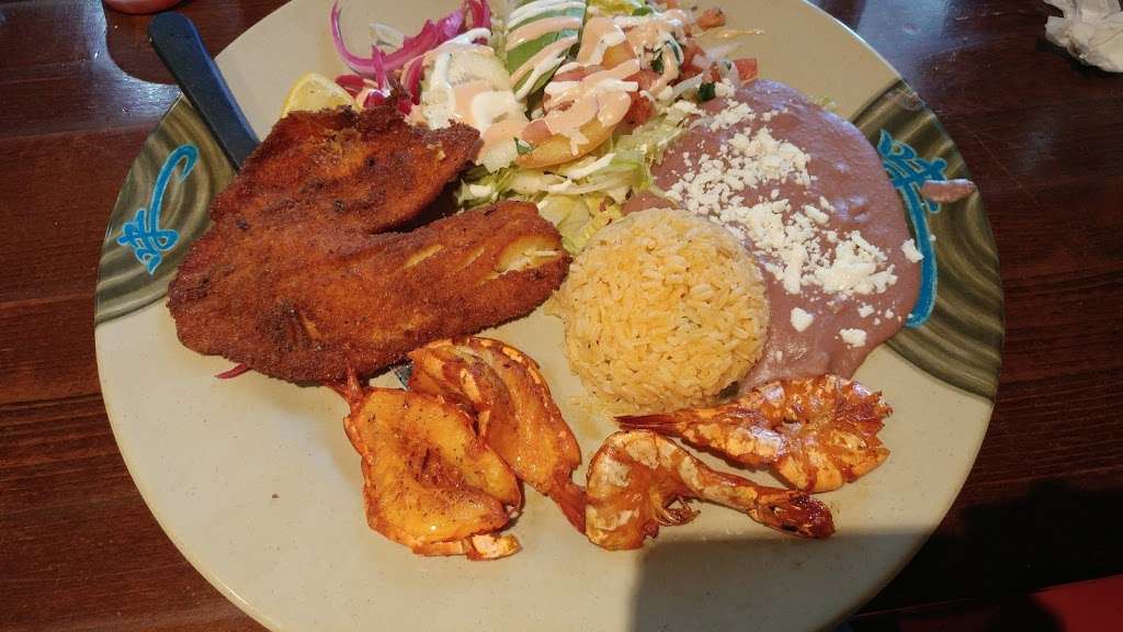 Morazan Bar & Grill | 4400 Central Ave, Charlotte, NC 28205, USA | Phone: (704) 532-1515