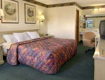 Days Inn by Wyndham Concordia | 301 NW 3rd St, Concordia, MO 64020 | Phone: (660) 463-7987