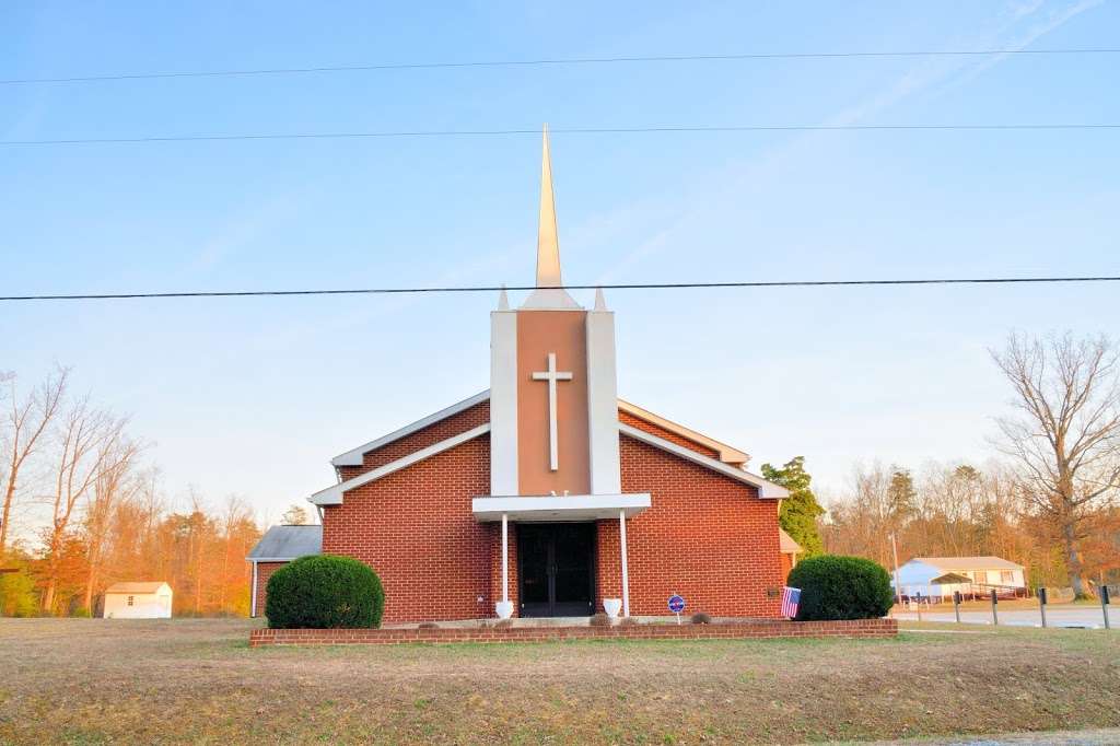 Macedonia Baptist Church | 7187 Macedonia Rd, Woodford, VA 22580, USA