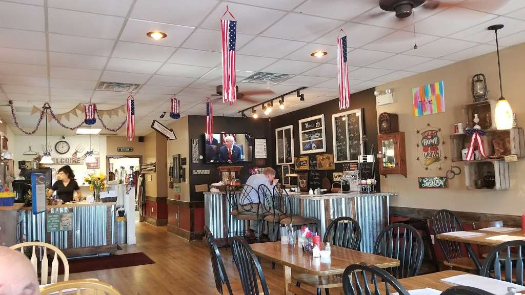 Main Street Cafe | 29 Commerce St, Harrington, DE 19952, USA | Phone: (302) 398-7800