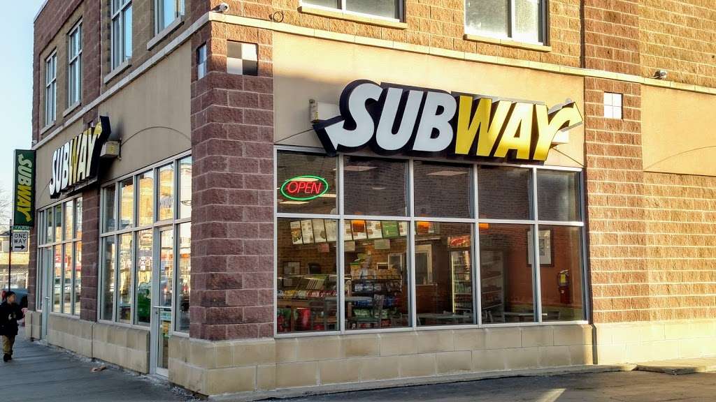 Subway Restaurants | 4101 W Lawrence Ave, Chicago, IL 60630 | Phone: (773) 685-0777