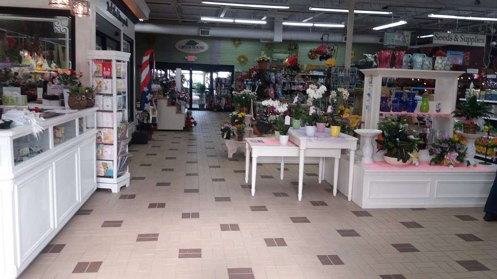 Saunoris Garden Center | 6000 W 111th St, Chicago Ridge, IL 60415 | Phone: (708) 422-7272