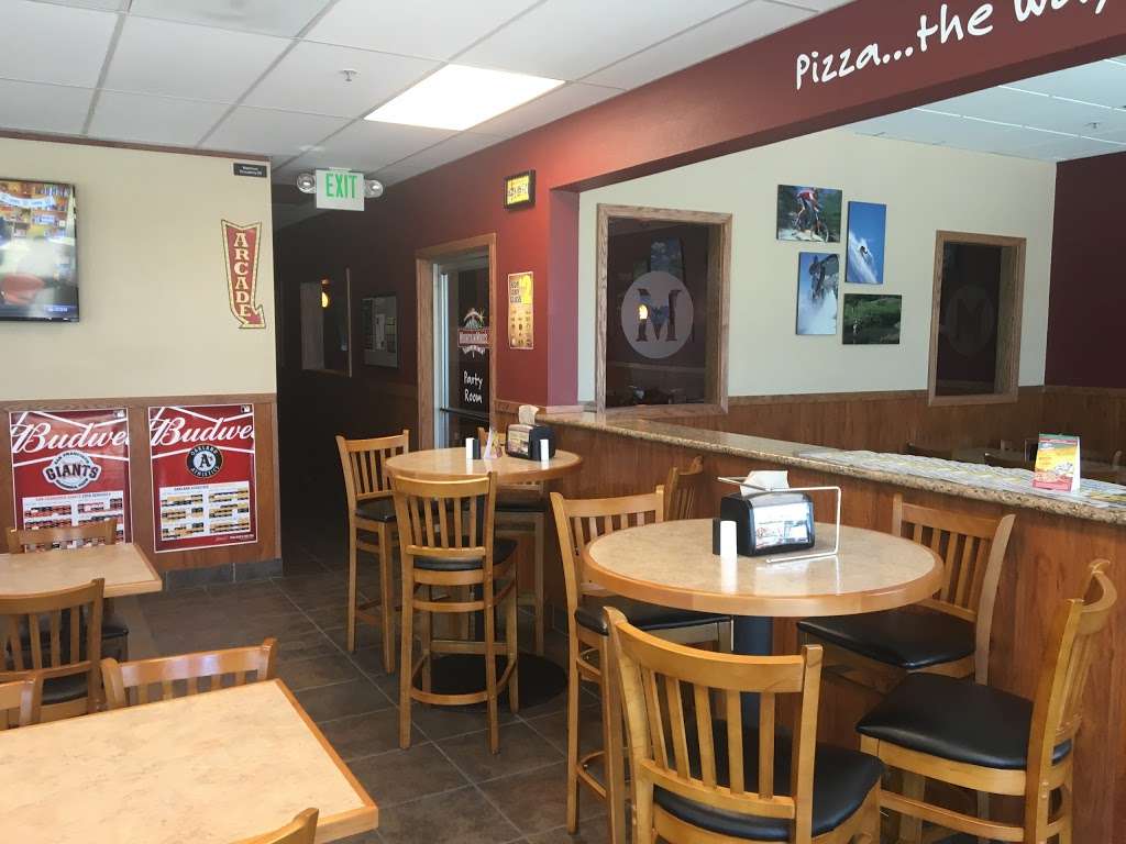 Mountain Mikes Pizza | 380 W Country Club Dr, Brentwood, CA 94513, USA | Phone: (925) 513-5939