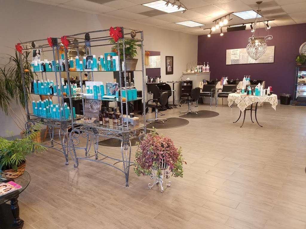 Salon Bari | 8501 75th St D, Kenosha, WI 53142, USA | Phone: (262) 925-9050