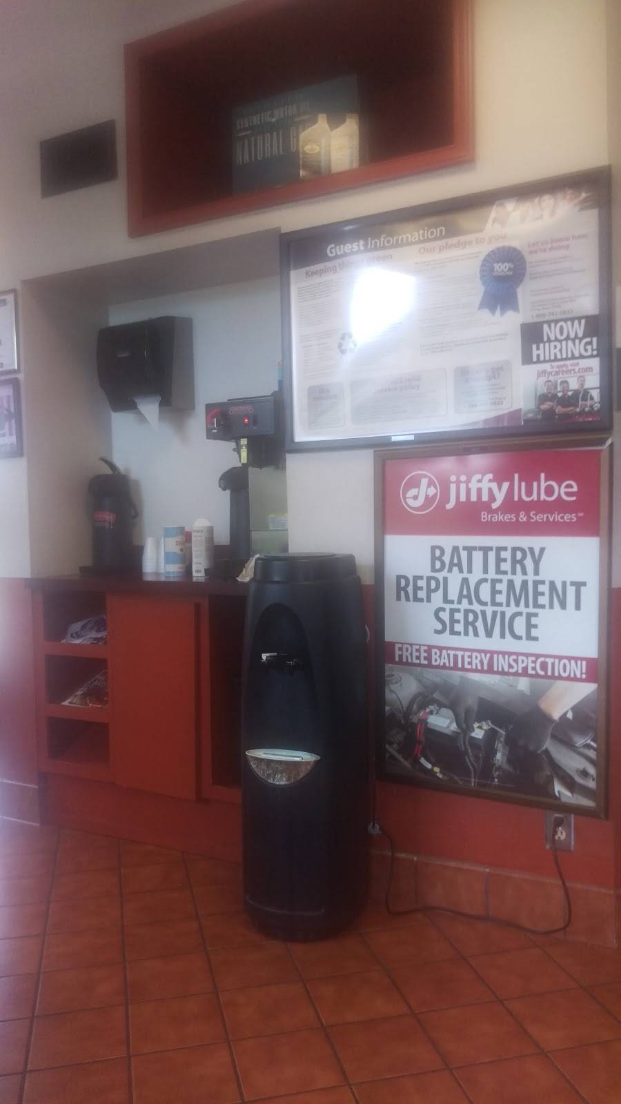 Jiffy Lube | 1111 W William Cannon Dr, Austin, TX 78745, USA | Phone: (512) 442-5823