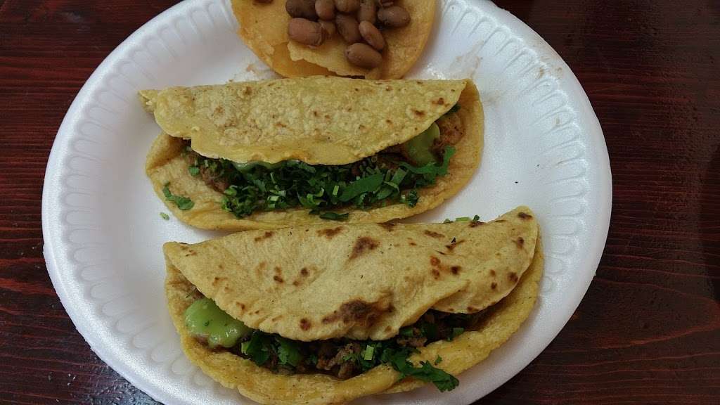 Tacos El Gordo | 13236 Paxton St, Pacoima, CA 91331, USA | Phone: (818) 897-7309