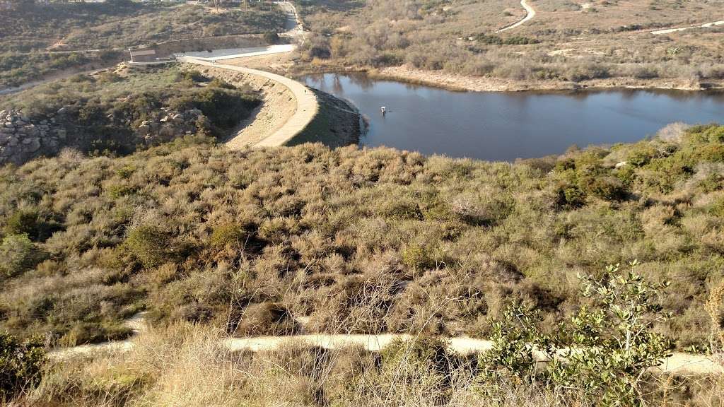 Lake Calavera Trail Head #2 | Tamarack Ave, Carlsbad, CA 92010, USA | Phone: (760) 936-3098