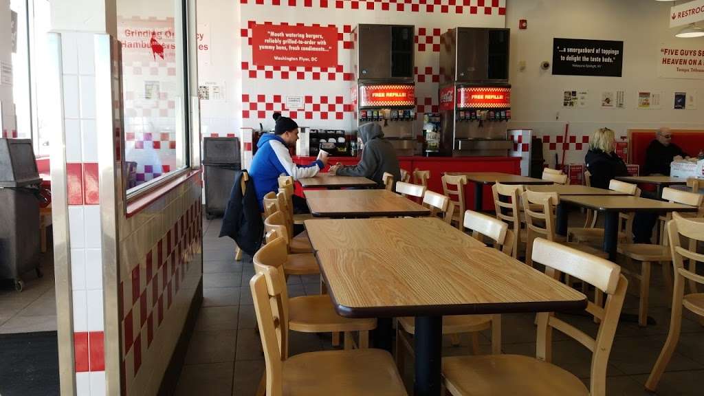 Five Guys | 1114 U.S. 9, Old Bridge, NJ 08857, USA | Phone: (732) 707-4500