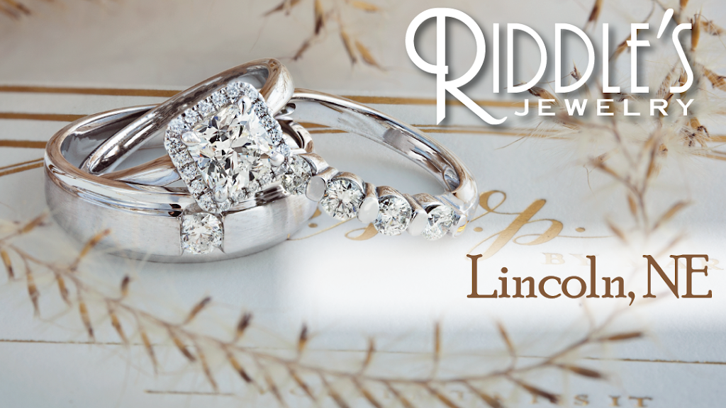 Riddles Jewelry | Gateway Mall, 6100 O St, Lincoln, NE 68505, USA | Phone: (402) 261-5456