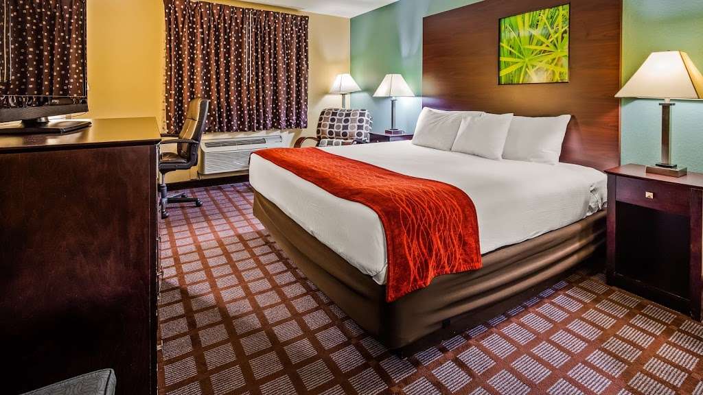 SureStay Plus Hotel by Best Western Kearney Liberty North | 210 S Platte Clay Way, Kearney, MO 64060 | Phone: (816) 628-6800