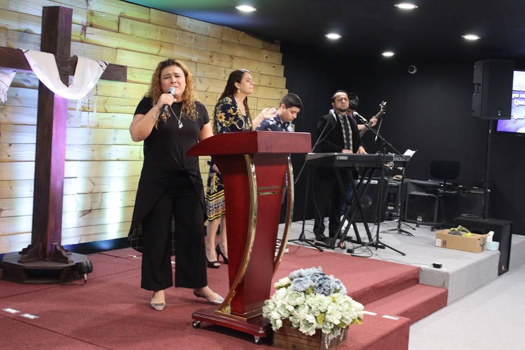 Iglesia De Dios El Shaddai | 420 Westwood Dr, Marrero, LA 70072, USA | Phone: (504) 535-8054