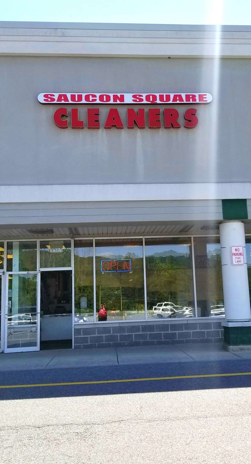 Saucon Square Cleaners | 3683 PA-378, Bethlehem, PA 18015 | Phone: (610) 317-6464