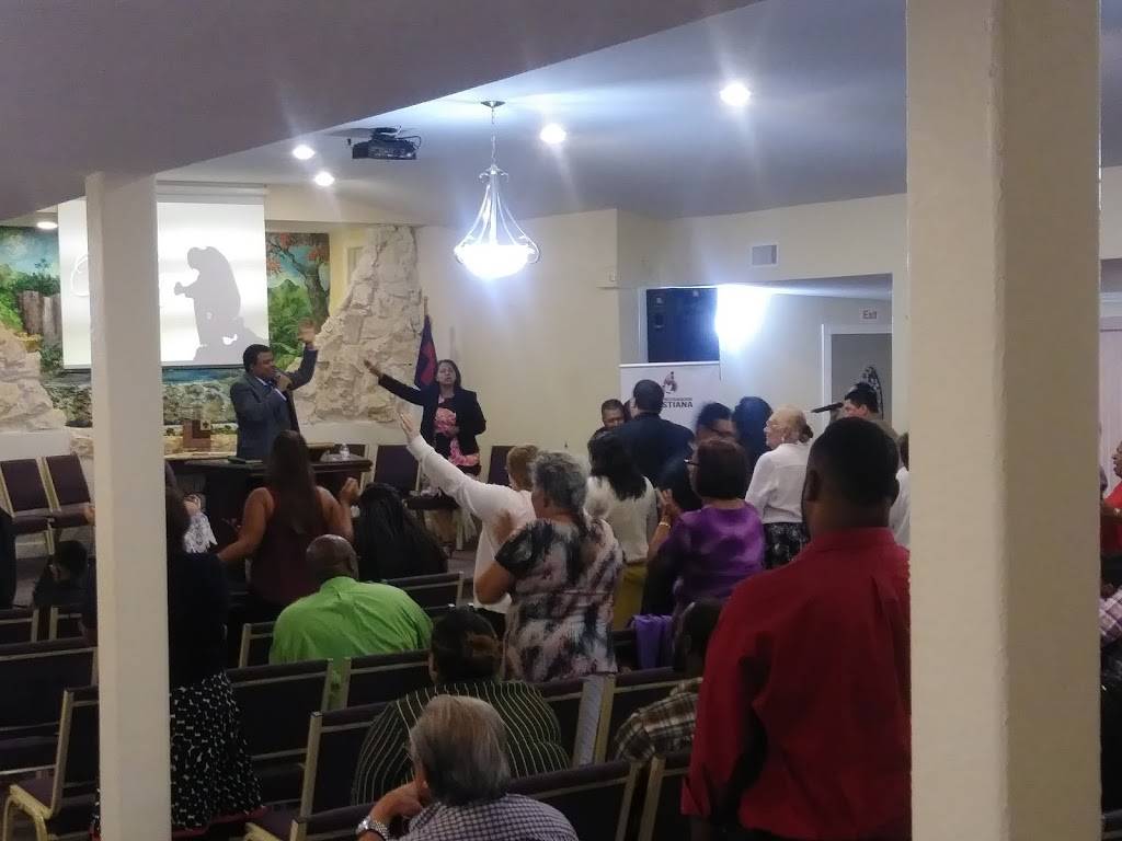 Iglesia Restauracion Cristiana | 2237 Linsey St, Tampa, FL 33605, USA | Phone: (813) 248-4023