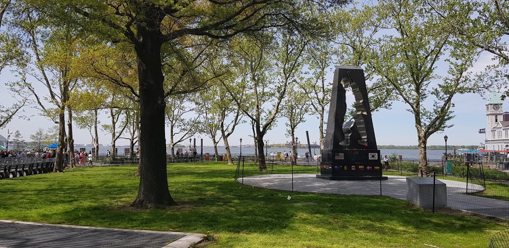 Castle Clinton National Monument | Battery Park, New York, NY 10004, USA | Phone: (212) 344-7220