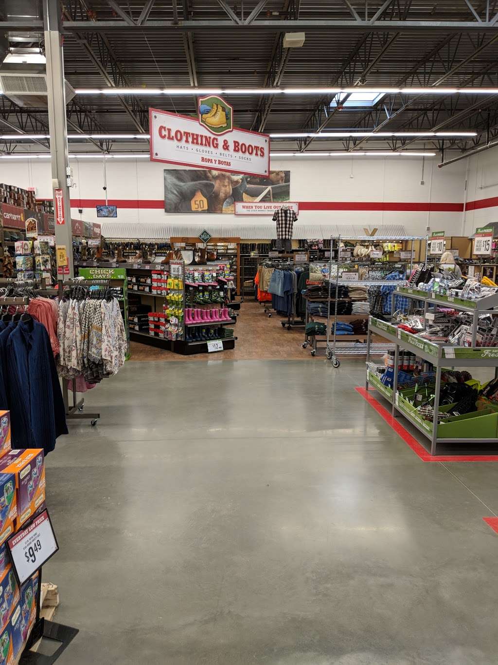 Tractor Supply Company | 1535 W Park Ave, Tinton Falls, NJ 07712, USA | Phone: (732) 493-3377