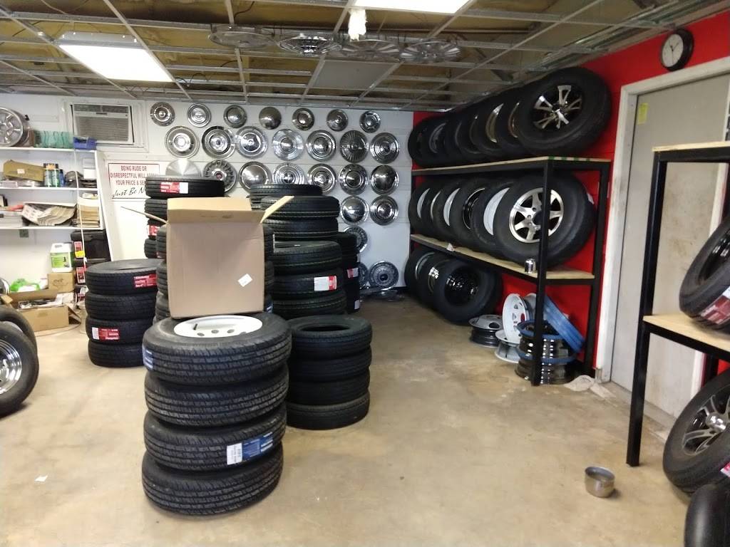 Davids Tire & Wheel | 3041 N Main St, Mansfield, TX 76063, USA | Phone: (817) 478-5710