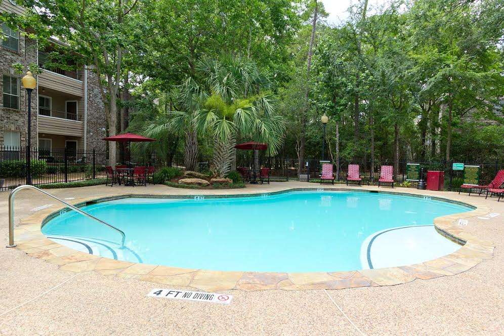 Forest View Apartments | 4545 S Panther Creek Dr, The Woodlands, TX 77381, USA | Phone: (281) 367-1775