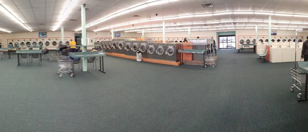 SPRING CLEAN LAUNDRY (NORTHEAST) | 1930 N Woodlawn Blvd, Wichita, KS 67208, USA | Phone: (316) 685-1947