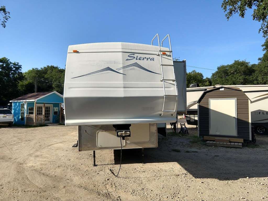 Bayview RV | 3330 Alsworth St, Bacliff, TX 77518, USA | Phone: (713) 226-7377