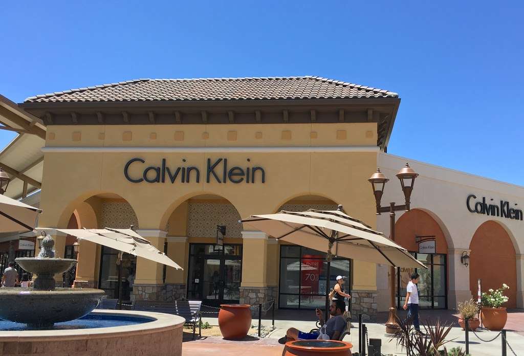 Calvin Klein Outlet | 5701 Outlets at Tejon Pkwy #950, Arvin, CA 93203 | Phone: (661) 858-2048