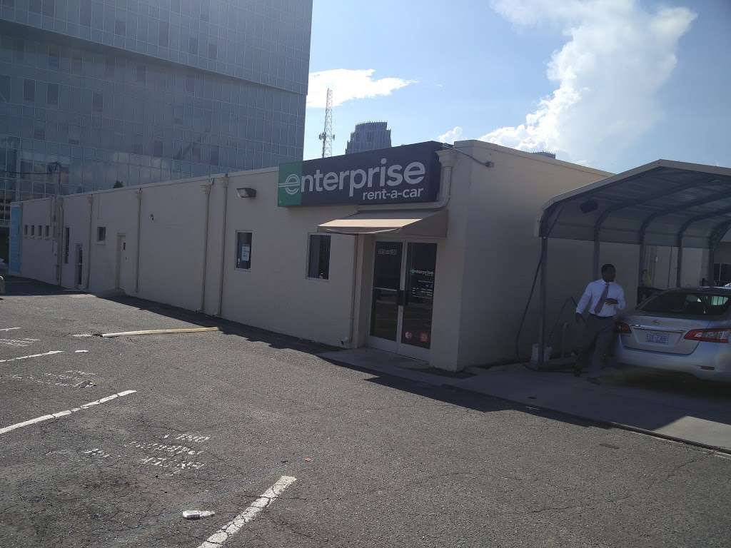 Enterprise Rent-A-Car | 325 E 9th St, Charlotte, NC 28202, USA | Phone: (704) 334-8575