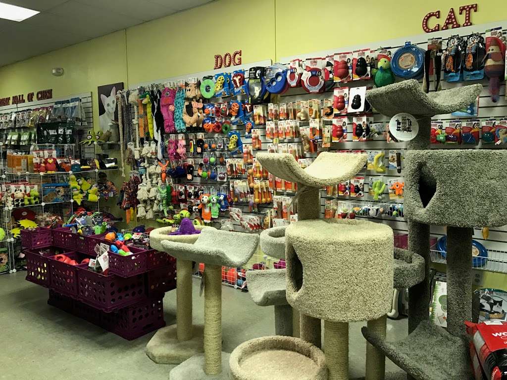 Louises Pet Connection Natural Pet Market | 3005 W Lake Mary Blvd # 116, Lake Mary, FL 32746, USA | Phone: (407) 688-1026