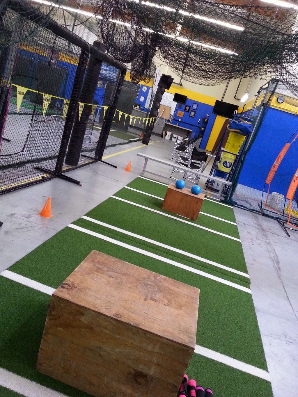 Triple Play Batting Cages | 12434 Bellflower Blvd, Downey, CA 90242, USA | Phone: (562) 803-1250