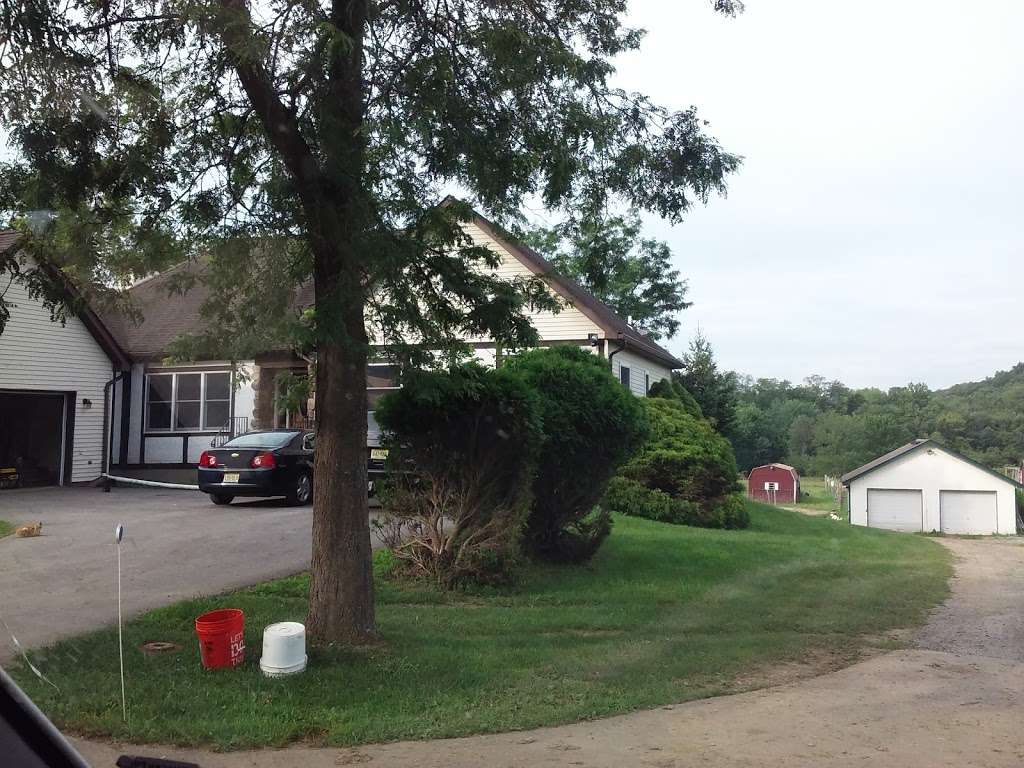 Snoep Winkel Farm 70 Hill Rd, Branchville, NJ 07826 Hours