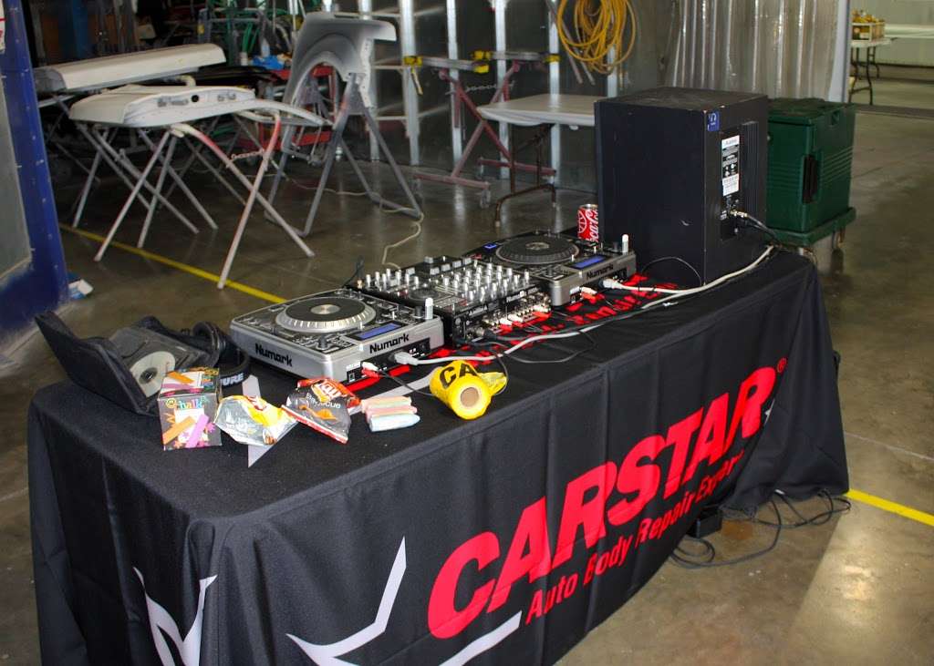 CARSTAR Wicklunds Liberty | 941 Sutton Pl, Liberty, MO 64068, USA | Phone: (816) 781-2838