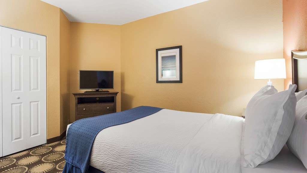 Best Western New Smyrna Beach Hotel & Suites | 1401 S Atlantic Ave, New Smyrna Beach, FL 32169, USA | Phone: (386) 426-0020