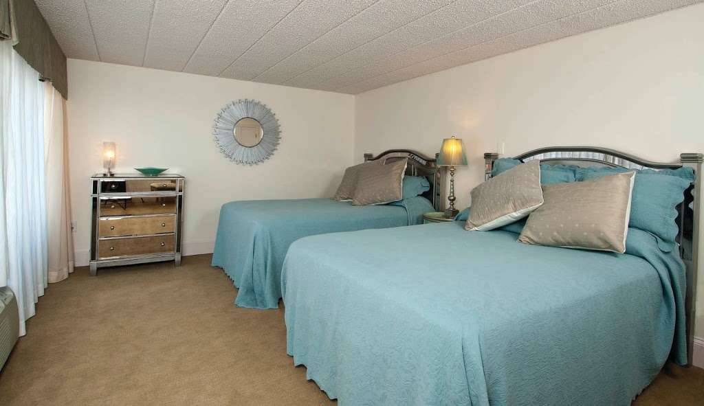 Beach Club Hotel | 1280 Boardwalk, Ocean City, NJ 08226, USA | Phone: (609) 399-8555