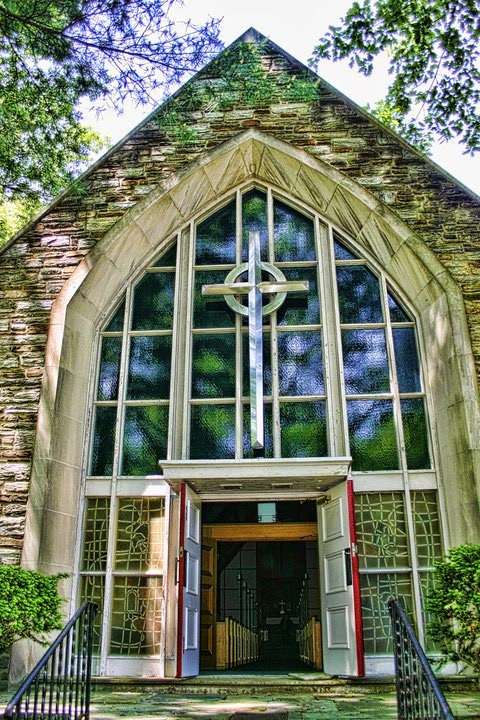 Church of the Holy Apostles | 1020 Remington Rd, Wynnewood, PA 19096, USA | Phone: (610) 642-6617