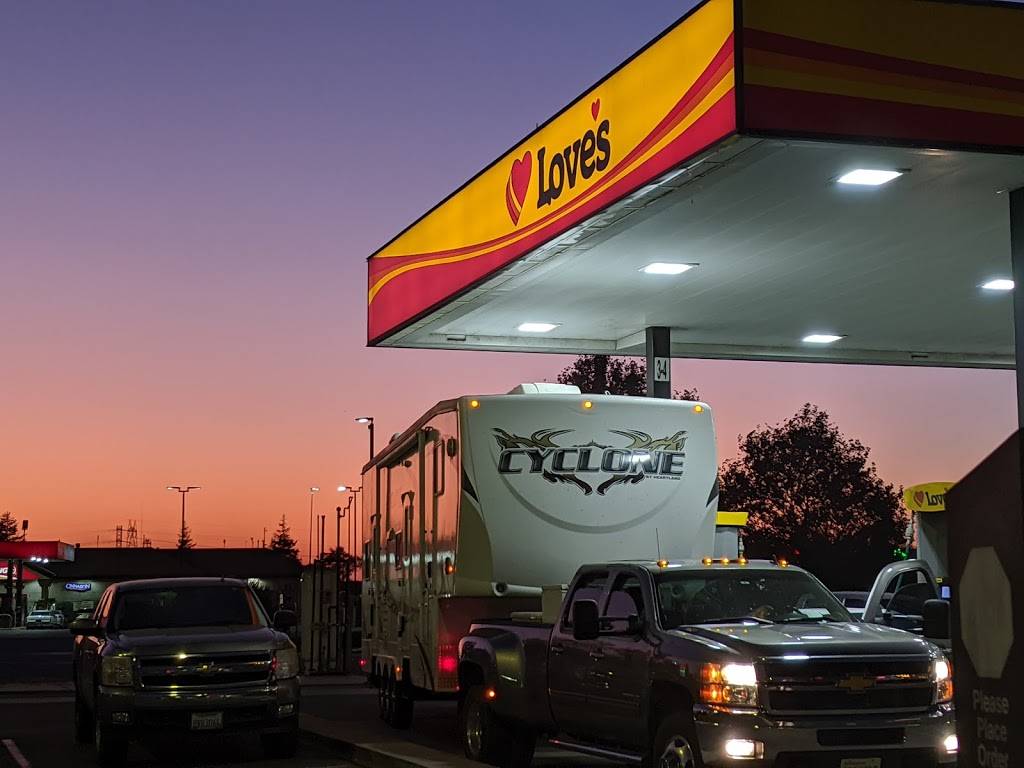 Loves Travel Stop | 15250 Thornton Rd, Lodi, CA 95242, USA | Phone: (209) 333-9392