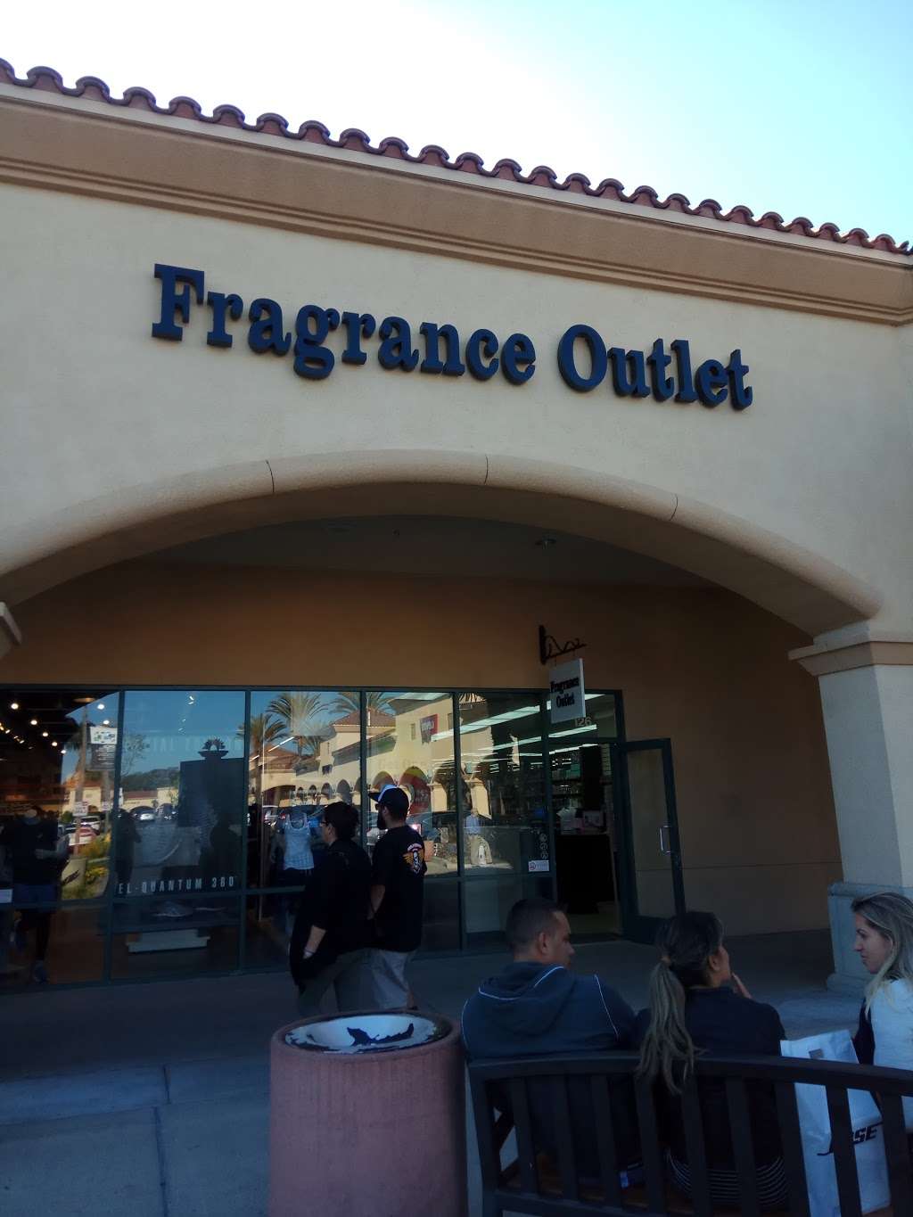 The Fragrance Outlet | 690 Ventura Blvd # 126, Camarillo, CA 93010, USA | Phone: (805) 389-0021