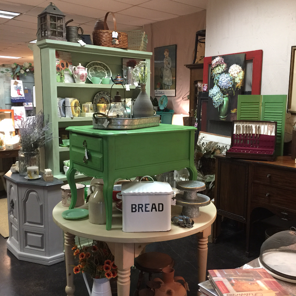 Corner House Shop Gifts & Decor | 8418 Harris St, Fulshear, TX 77441, USA | Phone: (281) 346-8213