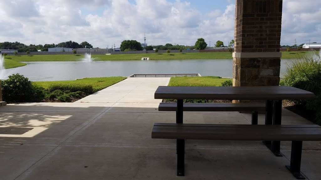 Bakers Landing Pavilion | 237432, Pearland, TX 77581, USA