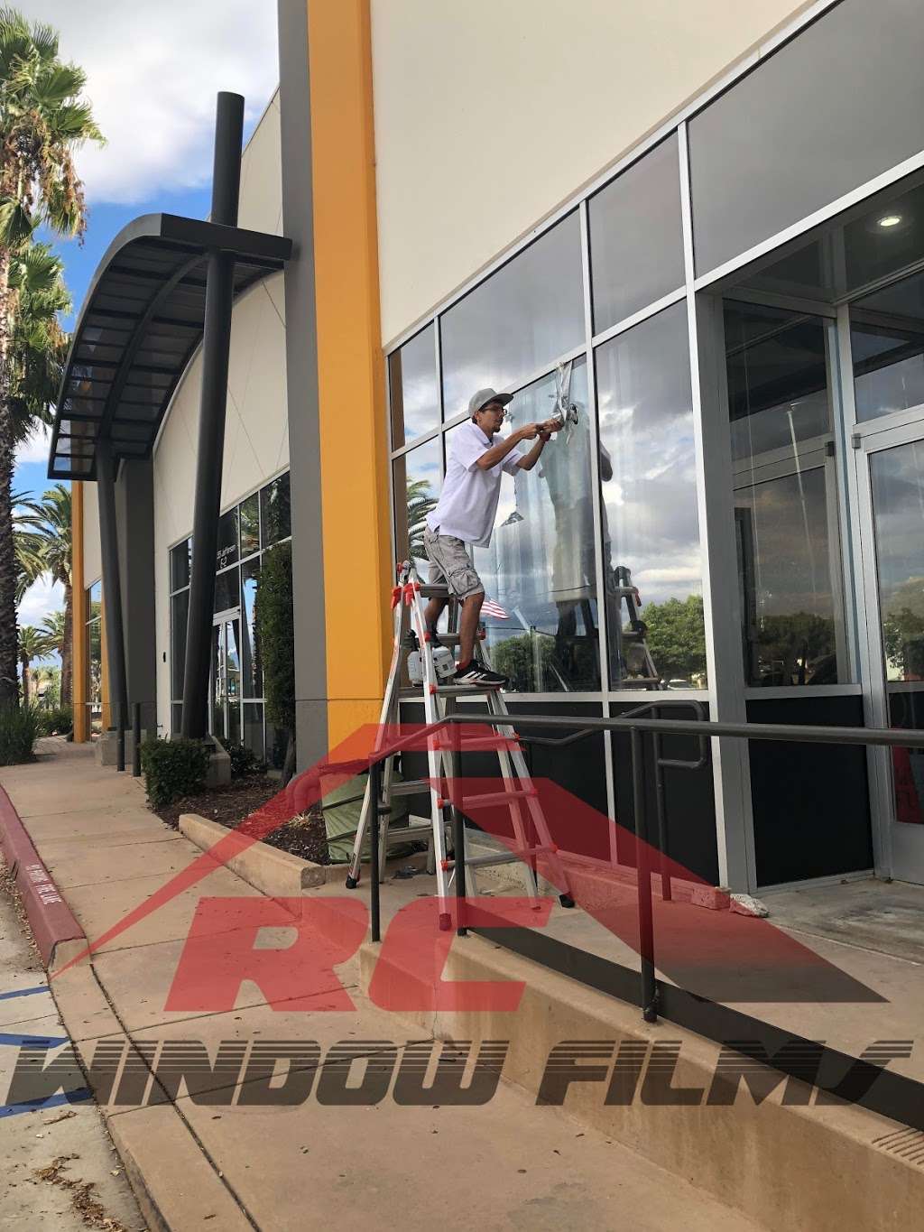 RC Window Films | 5828 Autoport Mall, San Diego, CA 92121, USA | Phone: (858) 212-0144