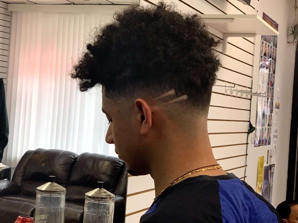 Los MVP Barbershop | 438 State St, Perth Amboy, NJ 08861, USA | Phone: (732) 442-2254