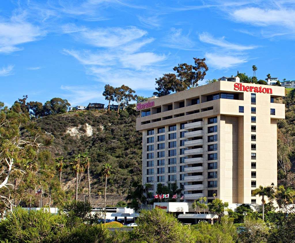 Sheraton Mission Valley San Diego Hotel | 1433 Camino del Rio S, San Diego, CA 92108, USA | Phone: (619) 260-0111