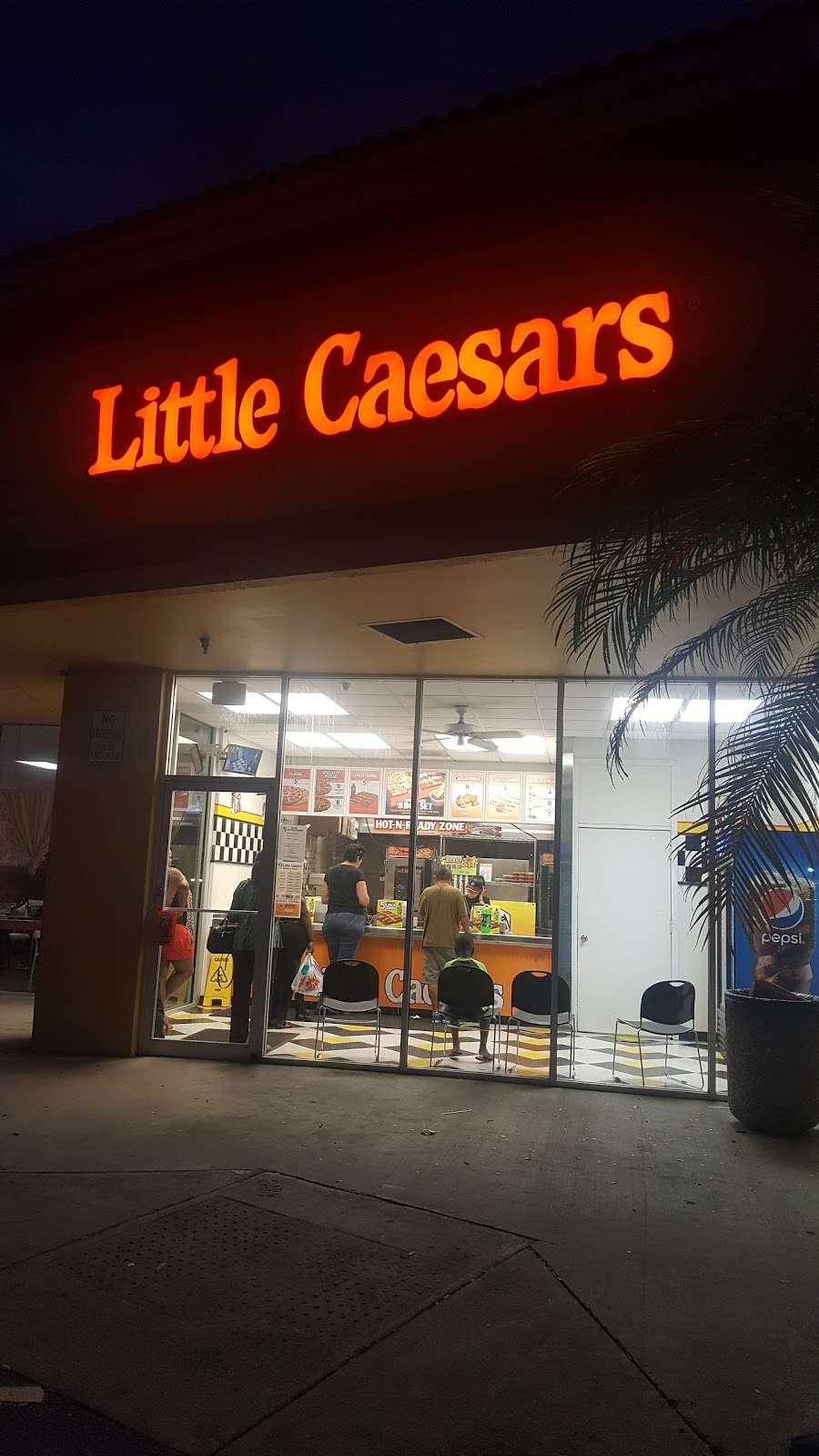 Little Caesars Pizza | 1841 N Federal Hwy, Hollywood, FL 33020, USA | Phone: (954) 926-1151