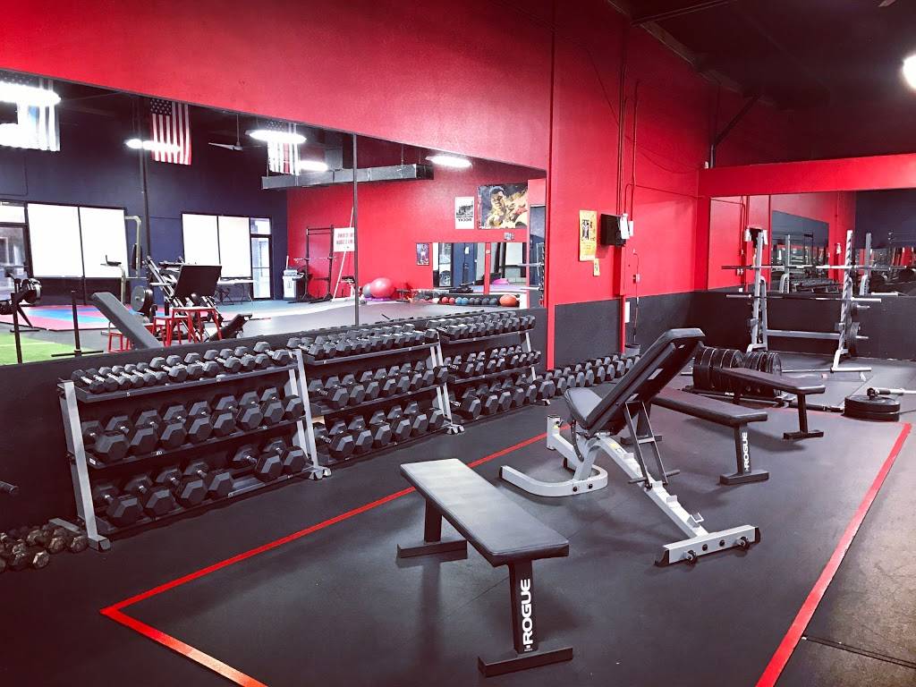 Shark Sports Fitness and Training | 3540 N Oracle Rd #106, Tucson, AZ 85705, USA | Phone: (520) 393-8200