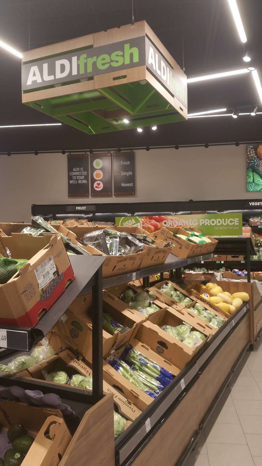 Aldi | Bolingbrook, IL 60490, USA