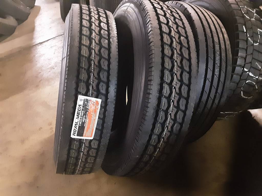 Ben Stone Tire and Mobile tire repair 24 hour road service | 1005 N McDuff Ave #2030, Jacksonville, FL 32254, USA | Phone: (904) 608-0412