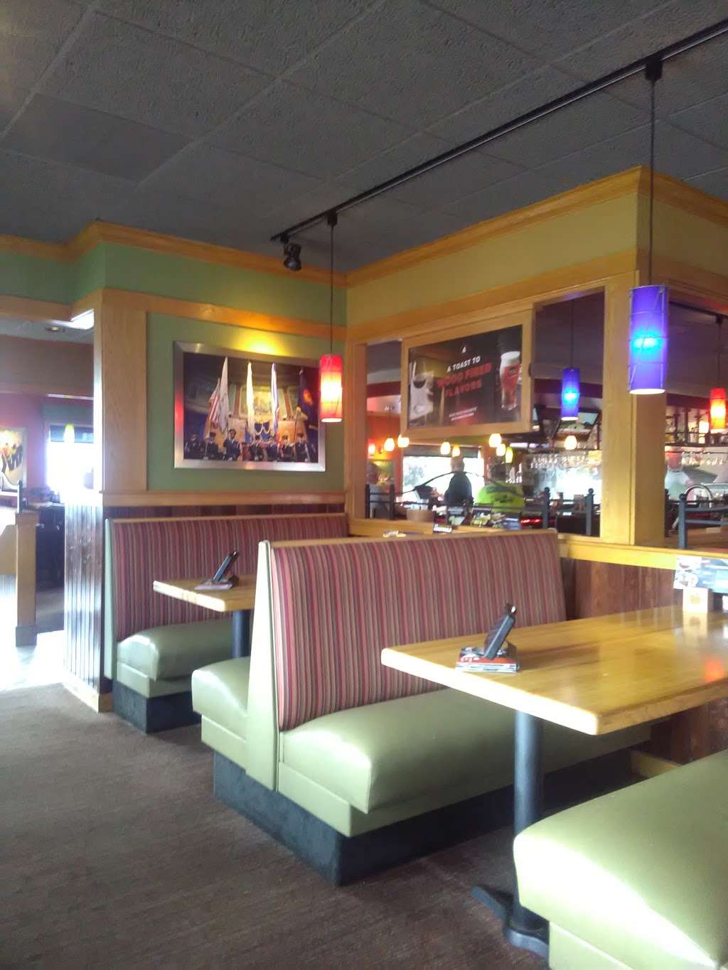 Applebees Grill + Bar | 222 Washington St, Hudson, MA 01749, USA | Phone: (978) 567-1997