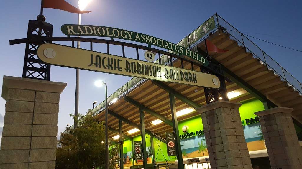 Jackie Robinson Memorial Baseball Park | 105 Orange Ave, Daytona Beach, FL 32114, USA | Phone: (386) 257-3172