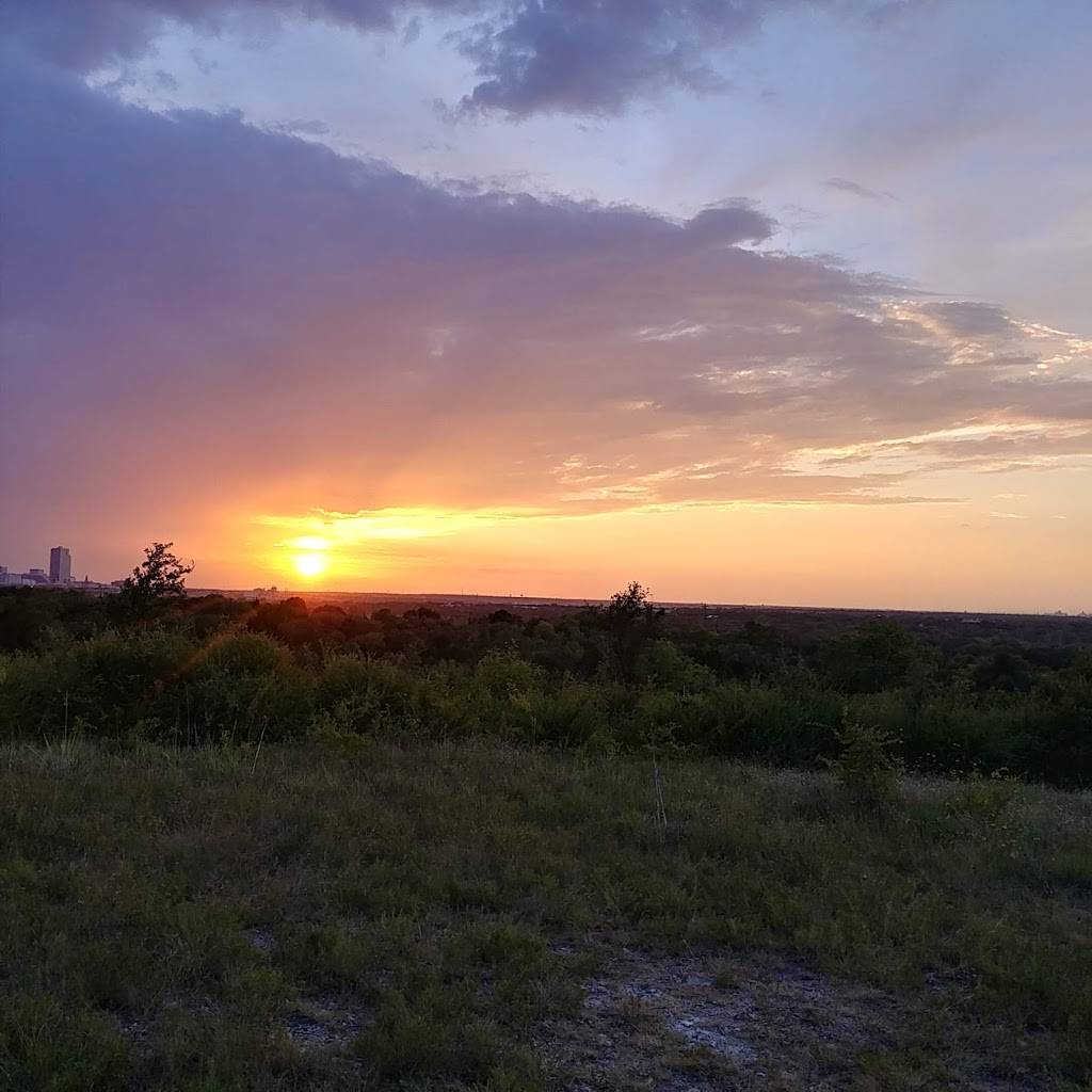 Tandy Hills Natural Area / Stratford Nature Area | 3225 View St, Fort Worth, TX 76103 | Phone: (817) 731-2787