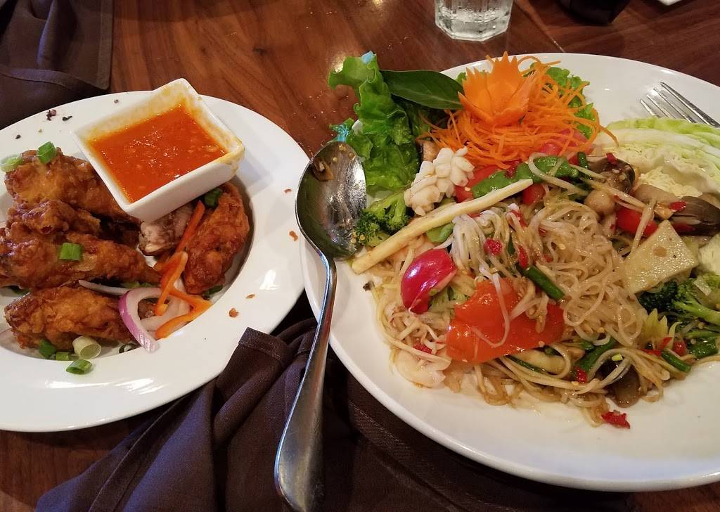 Lemon Grass Thai Cuisine | 8600 Edinburgh Centre Dr, Brooklyn Park, MN 55443, USA | Phone: (763) 494-8809