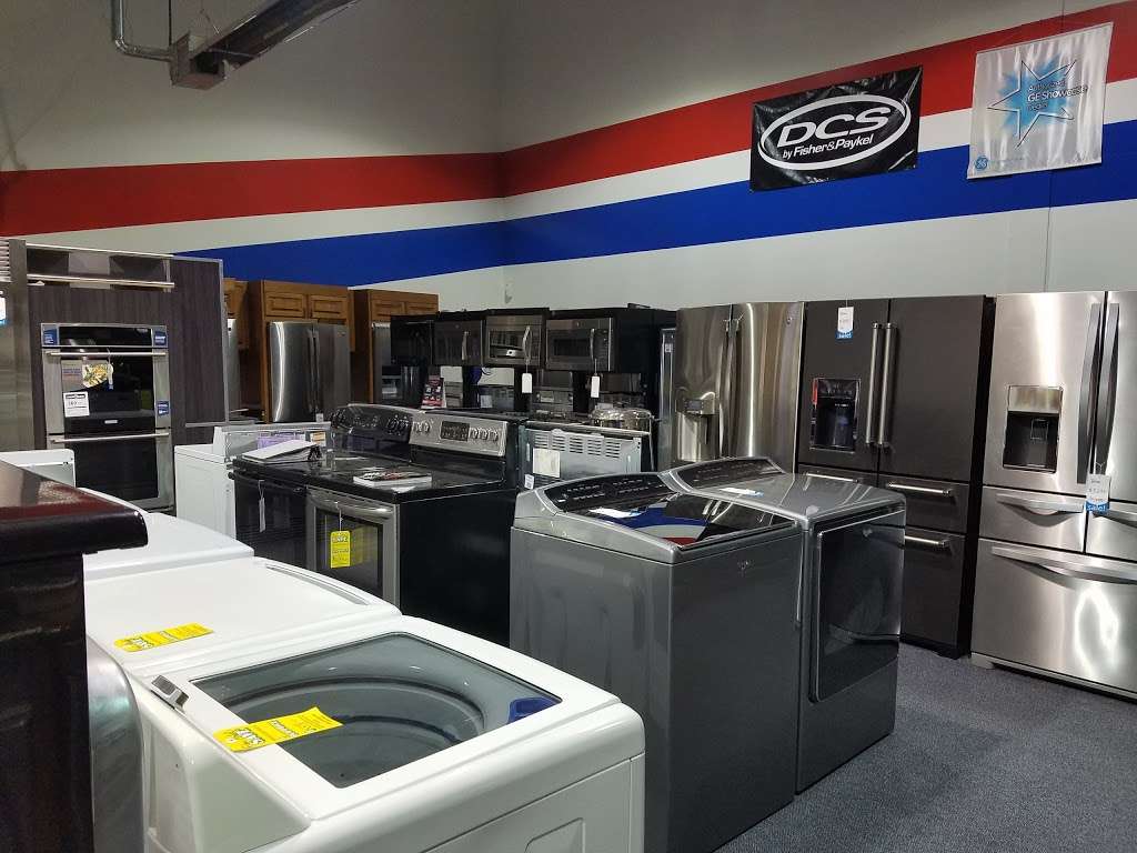 Lynn Cunningham Appliance | 3991 S Valley Dr, Longmont, CO 80504, USA | Phone: (303) 651-3799