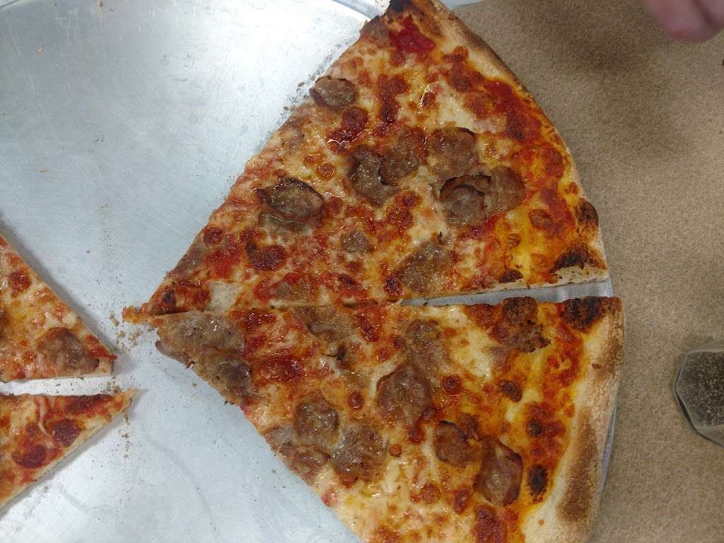 Sams Pizza Palace | 2600 Boardwalk, Wildwood, NJ 08260, USA | Phone: (609) 522-6017